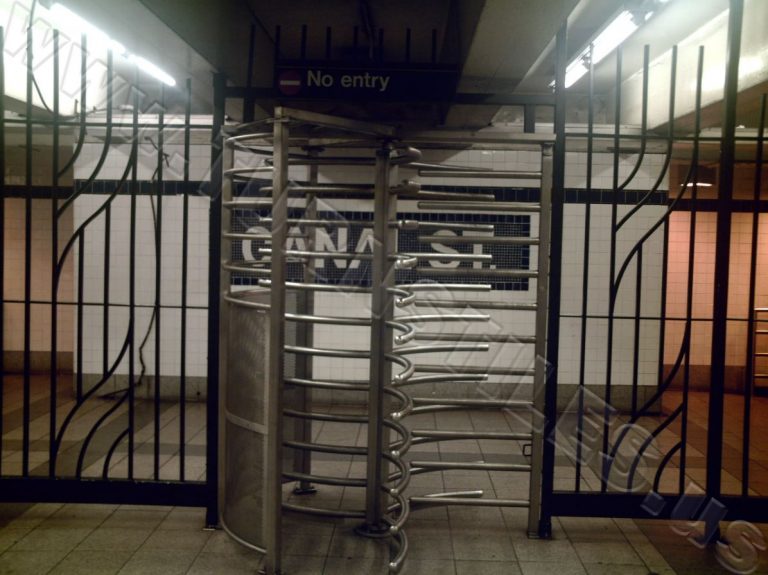 MTA Transit Full Height Turnstile with Curved Arms - TURNSTILES.us